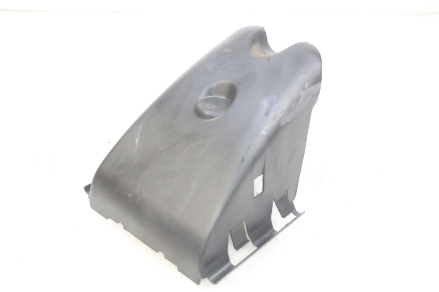 photo de LOWER FRONT FAIRING JUNCTION PEUGEOT ELYSEO 125 (1999 - 2004)