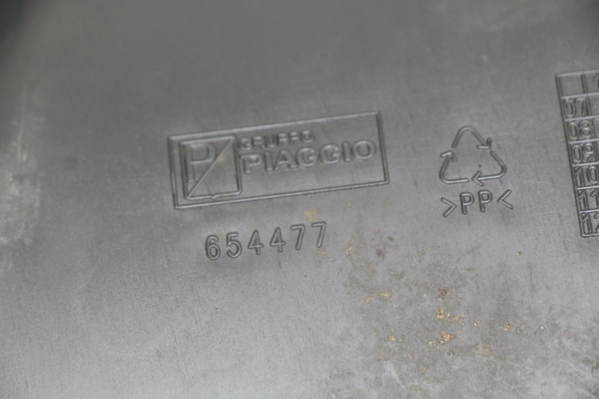 photo de FRONT MIDDLE PANEL APRILIA SRV 850 (2012 - 2017)