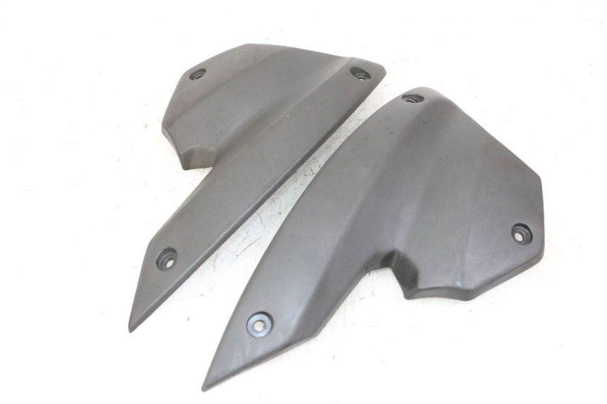 photo de FRONT MIDDLE PANEL PEUGEOT STREETZONE I 2T 50 (2018 - 2020)