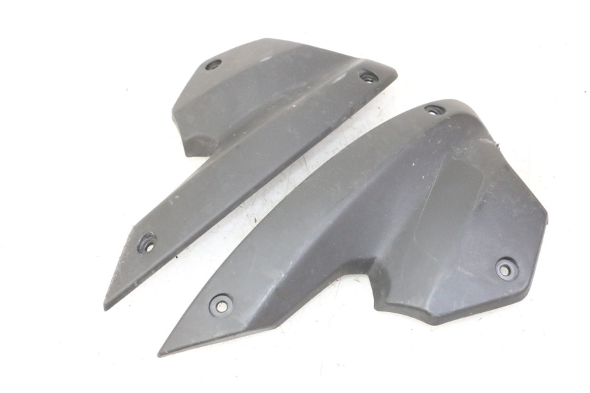 photo de FRONT MIDDLE PANEL PEUGEOT STREETZONE I 2T 50 (2018 - 2020)