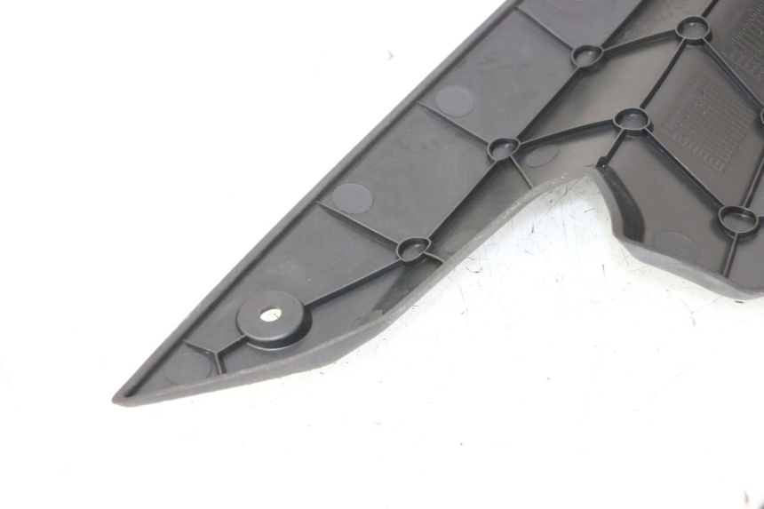 photo de FRONT MIDDLE PANEL PEUGEOT STREETZONE I 2T 50 (2018 - 2020)