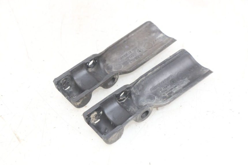 photo de LOWER FRONT FAIRING JUNCTION PEUGEOT TREKKER 50 (1998 - 2004)