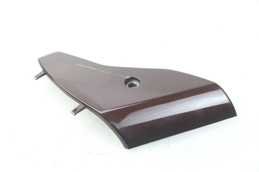 photo de FRONT MIDDLE PANEL PIAGGIO VESPA LX IE 125 (2010 - 2012)