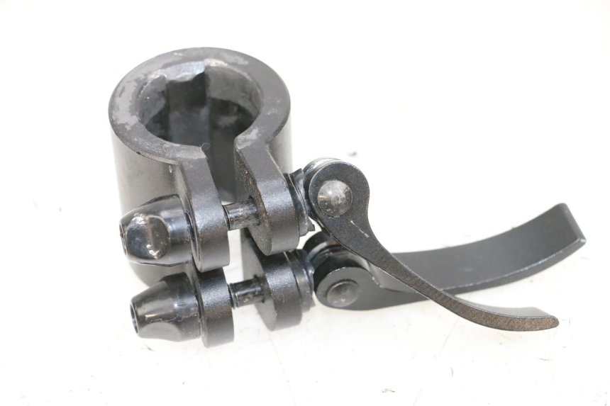 photo de FRONT MIDDLE PANEL DUALTRON VICTOR LIMITED 1