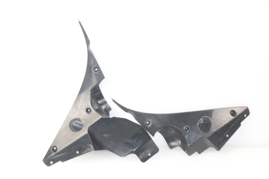 photo de LOWER FRONT FAIRING JUNCTION YAMAHA FJR ABS 1300 (2006 - 2012)