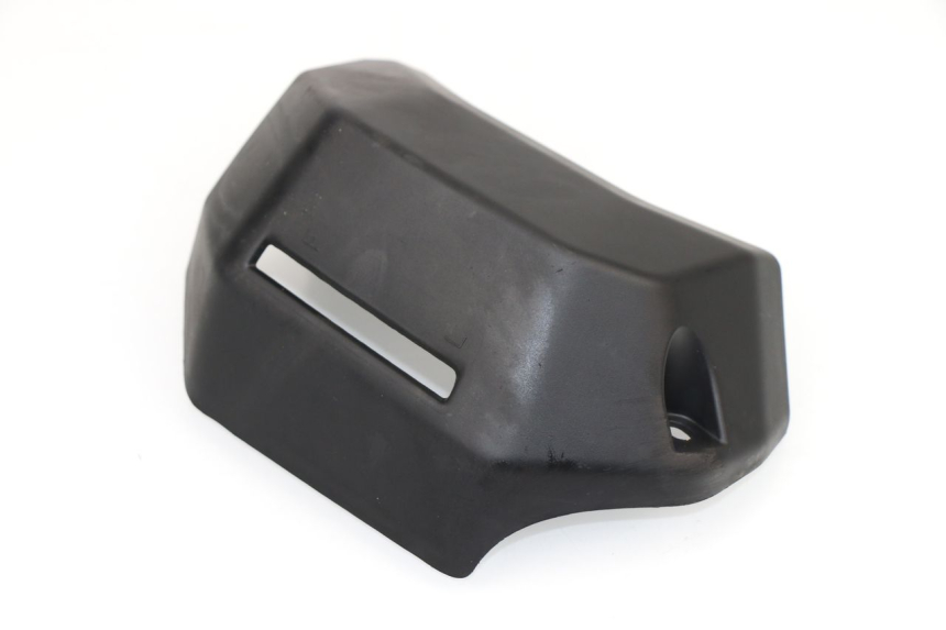 photo de FRONT MIDDLE PANEL YAMAHA MT-07 MT07 700 (2018 - 2020)