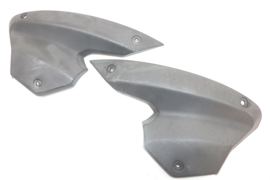 photo de FRONT FAIRING JUNCTION PEUGEOT KISBEE 4T 50 (2018 - 2022)