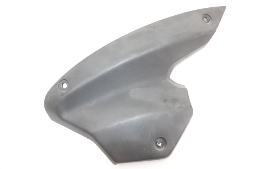 photo de FRONT FAIRING JUNCTION PEUGEOT KISBEE 4T 50 (2018 - 2022)
