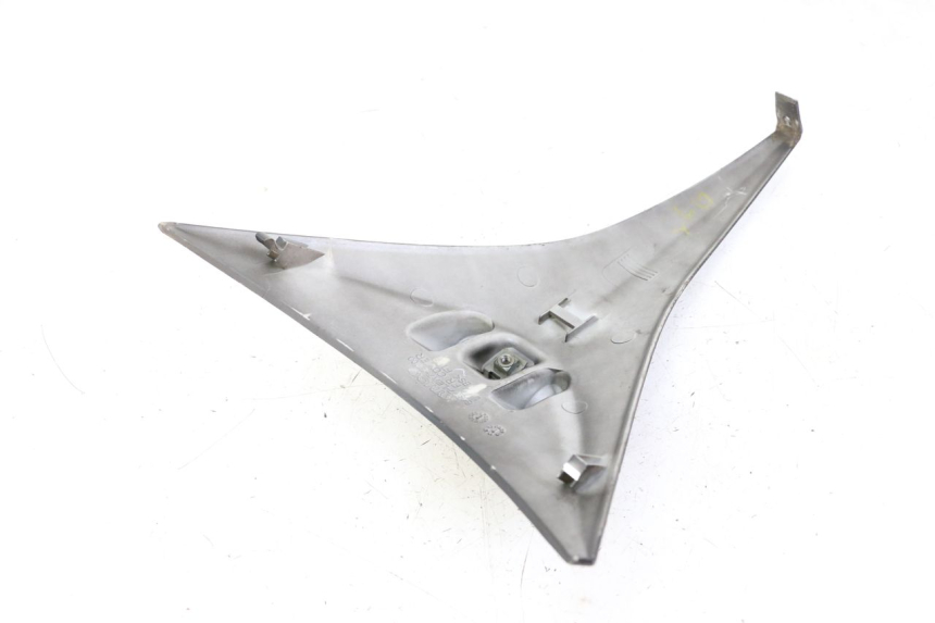 photo de FRONT MIDDLE PANEL KYMCO DINK STREET 125 (2009 - 2014)