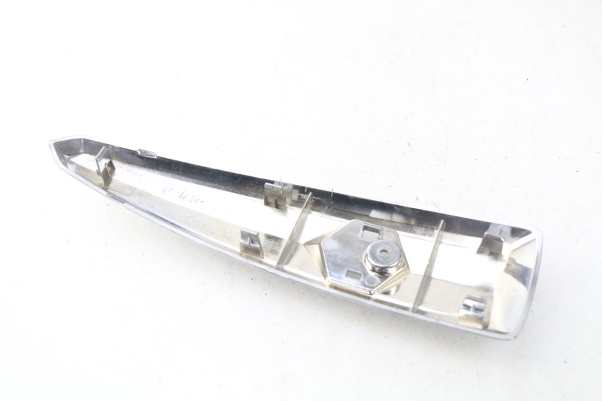 photo de FRONT FAIRING JUNCTION PIAGGIO LIBERTY IGET 4T 50 (2015 - 2020)