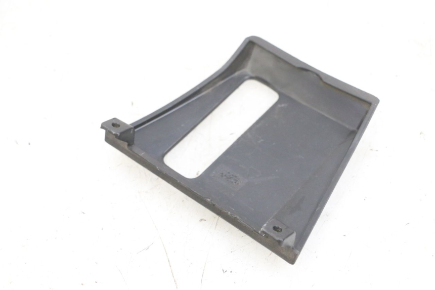 photo de FRONT MIDDLE PANEL PIAGGIO MP3 500 (2016 - 2018) - Component detail