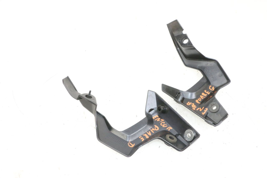 photo de FRONT MIDDLE PANEL YAMAHA MT-07 MT07 ABS 700 (2018 - 2020) - Alternative perspective