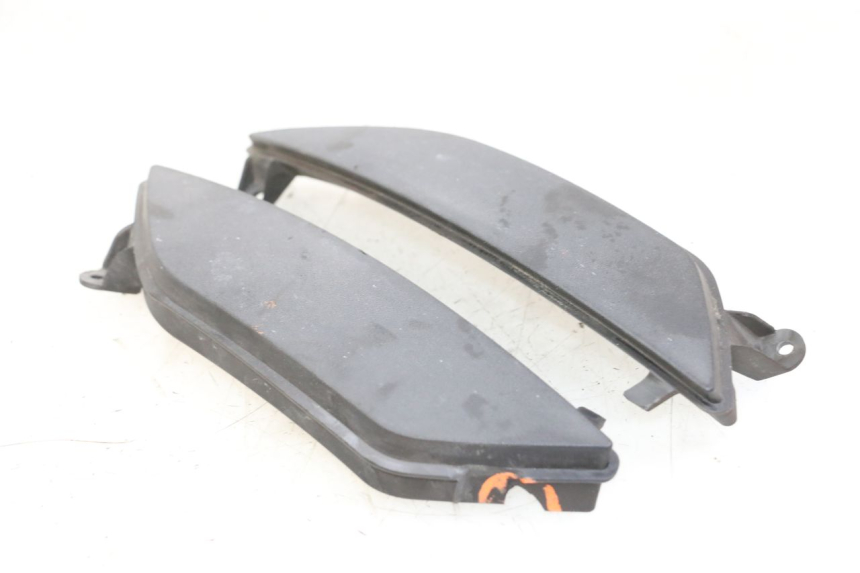 photo de FRONT MIDDLE PANEL PIAGGIO MP3 LT 400 (2007 - 2012)