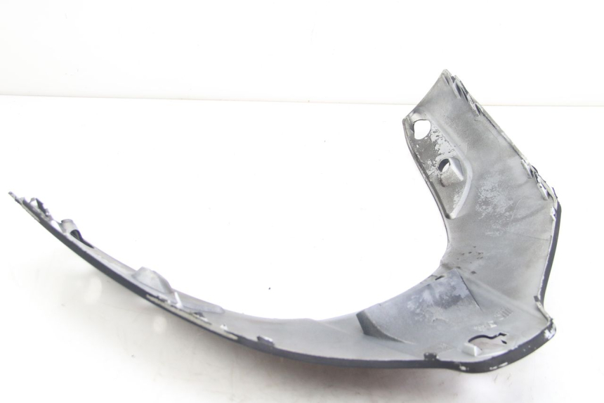 photo de FRONT FAIRING JUNCTION PIAGGIO X8 125 (2004 - 2007)