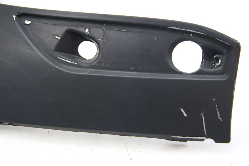 photo de FRONT FAIRING JUNCTION PIAGGIO X8 125 (2004 - 2007)