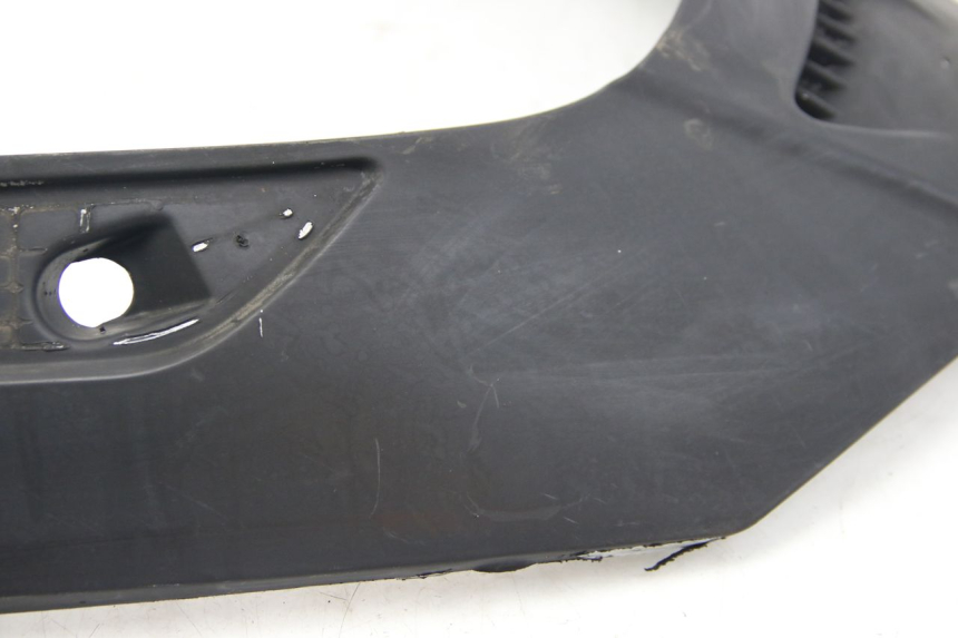 photo de FRONT FAIRING JUNCTION PIAGGIO X8 125 (2004 - 2007)