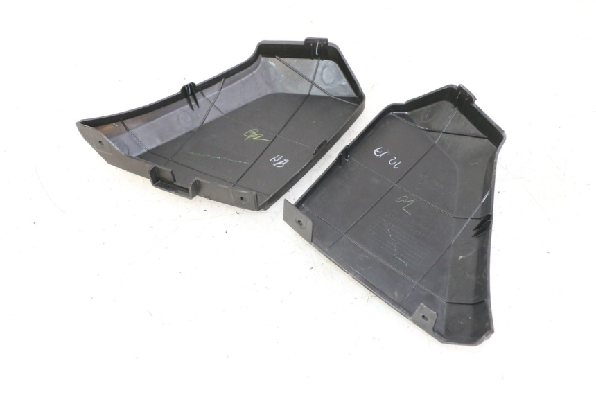 photo de FRONT MIDDLE PANEL  HONDA FORZA ABS 300 (2013 - 2019)