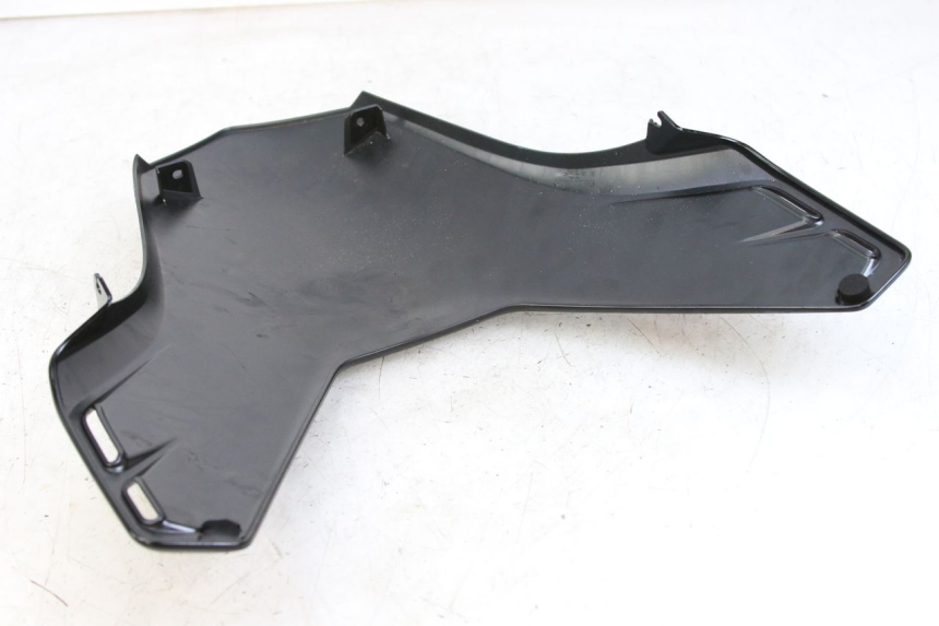 photo de UPPER FRONT FAIRING JUNCTION HONDA FORZA 125 (2015 - 2016)