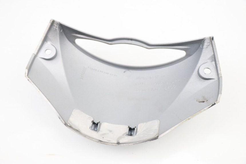 photo de FRONT MIDDLE PANEL  HONDA SH 125 (2005 - 2008)