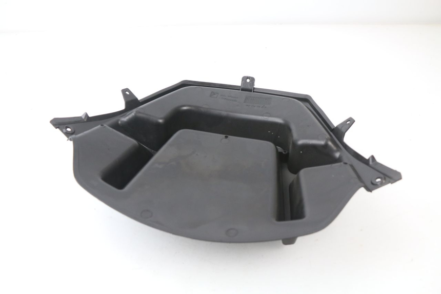 photo de FRONT MIDDLE PANEL  PIAGGIO MP3 500 (2011 - 2015)