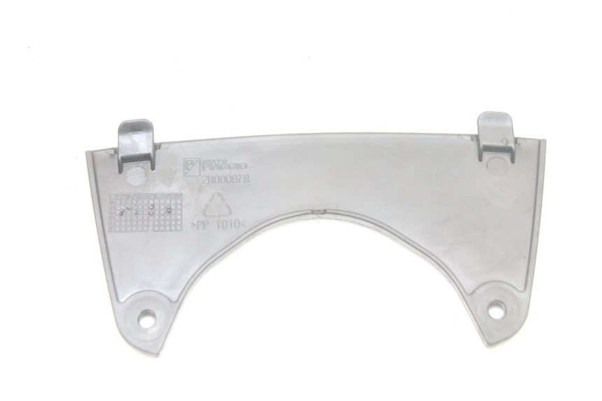 photo de FRONT MIDDLE PANEL PIAGGIO MP3 500 (2014 - 2016)