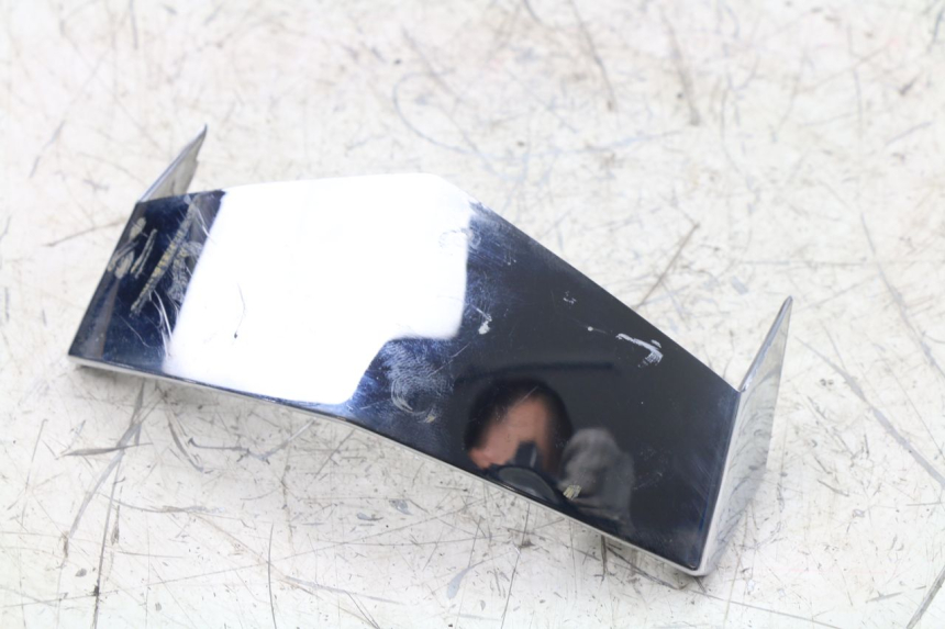 photo de FRONT MIDDLE PANEL  PEUGEOT VIVACITY 125 (2010 - 2017)