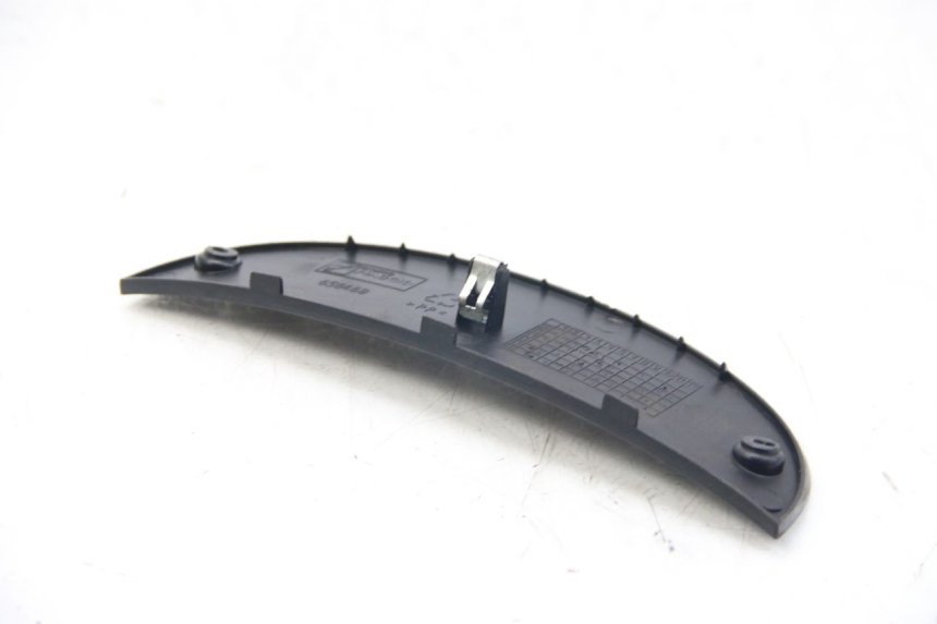 photo de UPPER FRONT FAIRING JUNCTION PIAGGIO BEVERLY 125 (2010 - 2015)