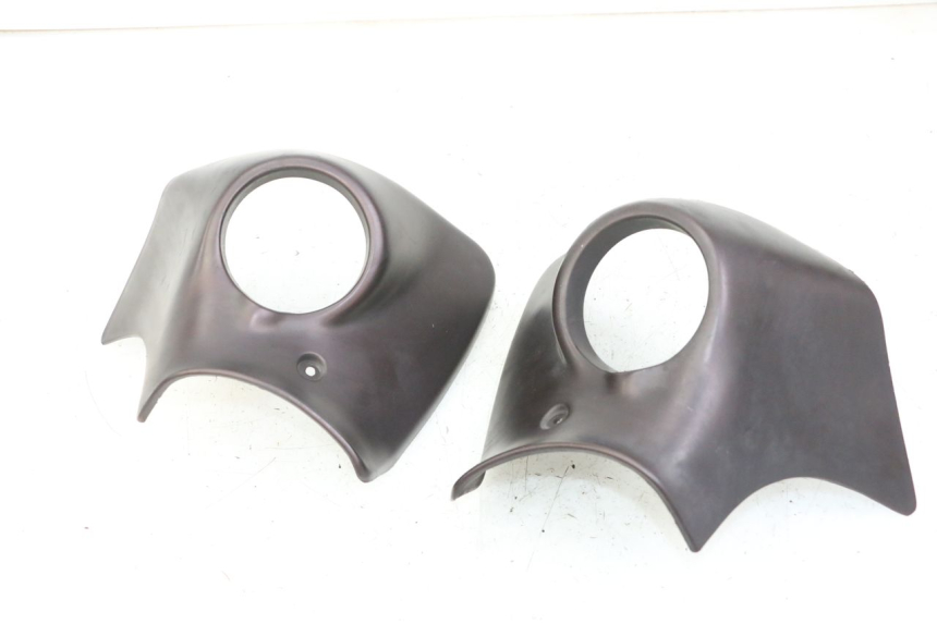 photo de FRONT MIDDLE PANEL  APRILIA SCARABEO GT TOURING 125 (1999 - 2005)