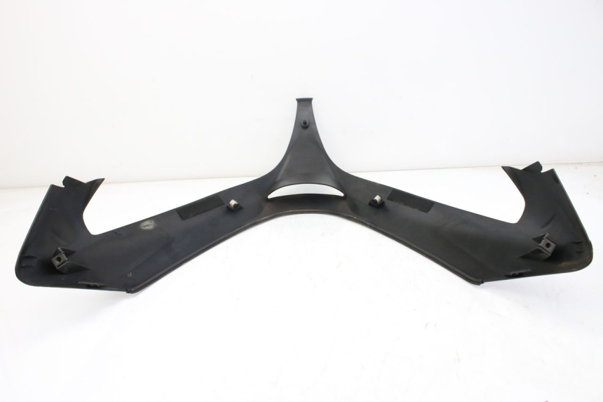 photo de FRONT MIDDLE PANEL  SUZUKI AN BURGMAN 400 (2006 - 2010)