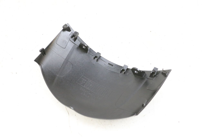 photo de FRONT MIDDLE PANEL  PEUGEOT TWEET PRO EFI 4T 50 (2021 - 2022)