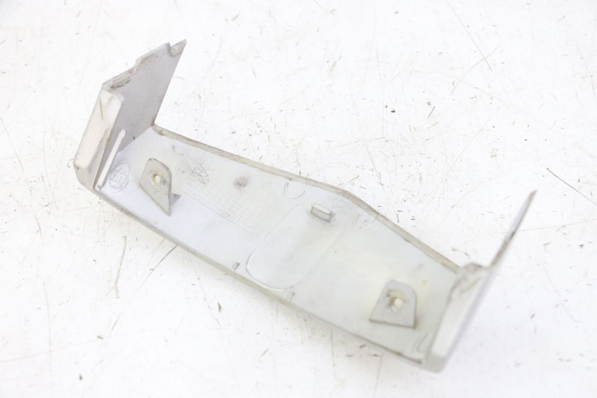 photo de FRONT MIDDLE PANEL  PEUGEOT VIVACITY NEW 2T 50 (2008 - 2017)