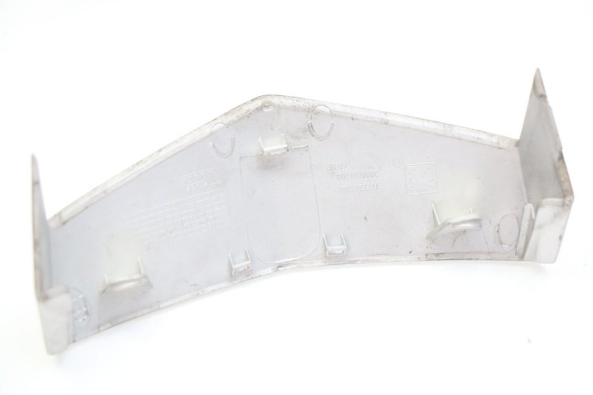 photo de FRONT MIDDLE PANEL  PEUGEOT VIVACITY 125 (2010 - 2017)