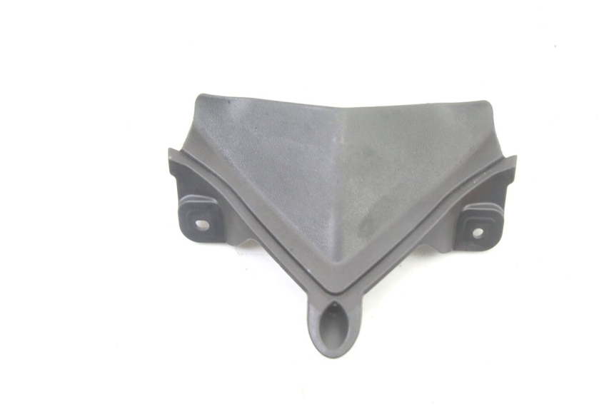 photo de UPPER FRONT FAIRING JUNCTION YAMAHA X-MAX XMAX 125 (2010 - 2014)