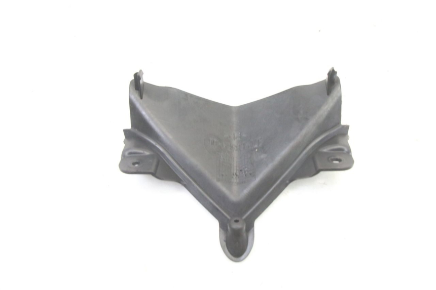 photo de UPPER FRONT FAIRING JUNCTION YAMAHA X-MAX XMAX 125 (2010 - 2014)