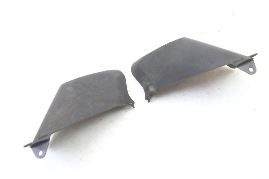 photo de UPPER FRONT FAIRING JUNCTION YAMAHA XMAX X-MAX 125 (2006 - 2009)