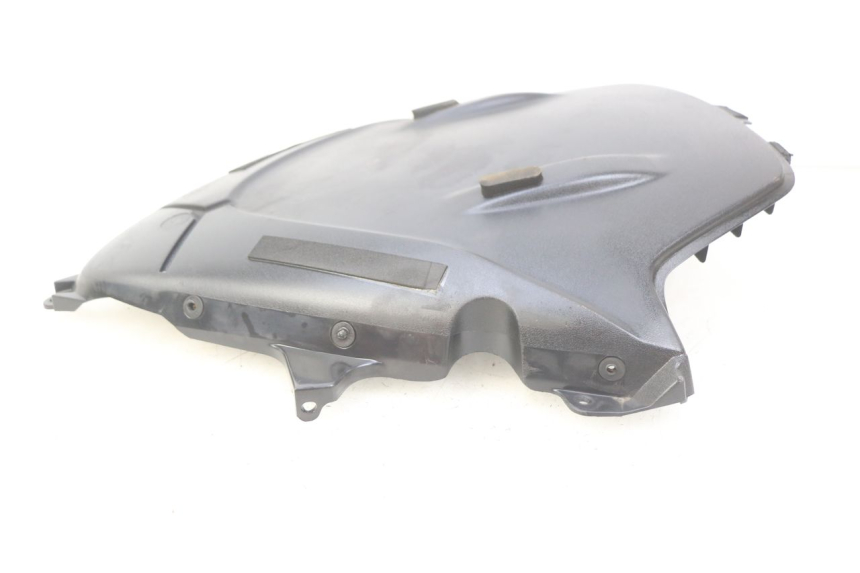 photo de FRONT MIDDLE PANEL  YAMAHA XP T-MAX TMAX ABS 500 (2004 - 2007)