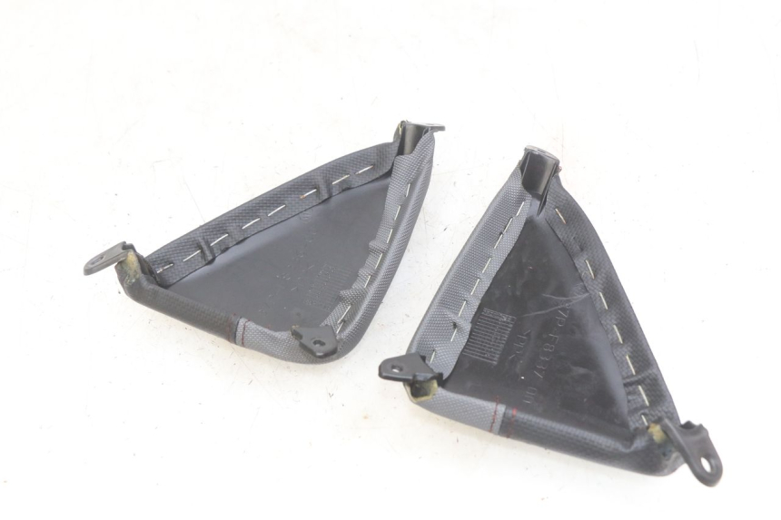 photo de UPPER FRONT FAIRING JUNCTION YAMAHA X-MAX XMAX 125 (2010 - 2014)