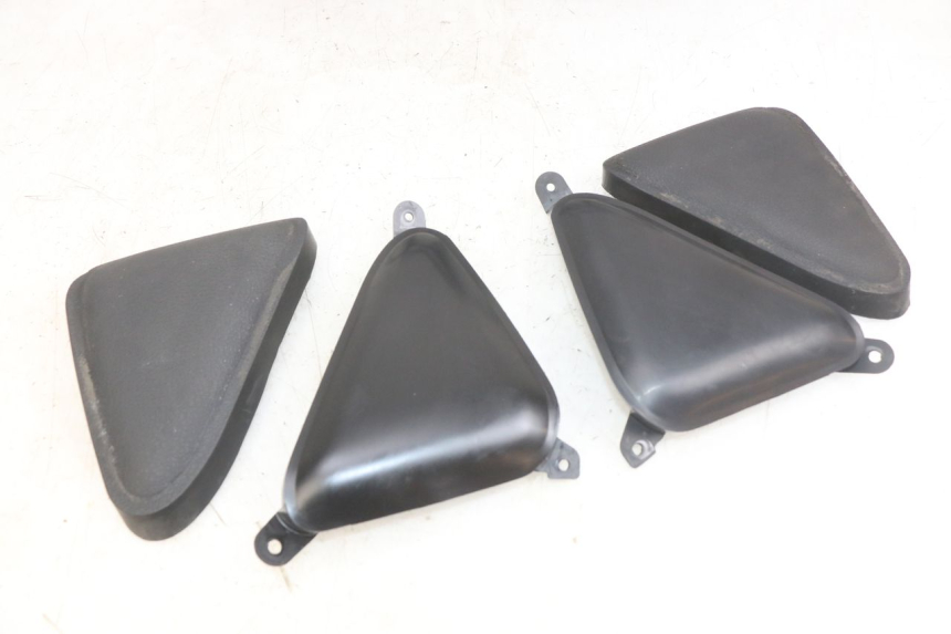 photo de UPPER FRONT FAIRING JUNCTION YAMAHA X-MAX XMAX 125 (2010 - 2014)