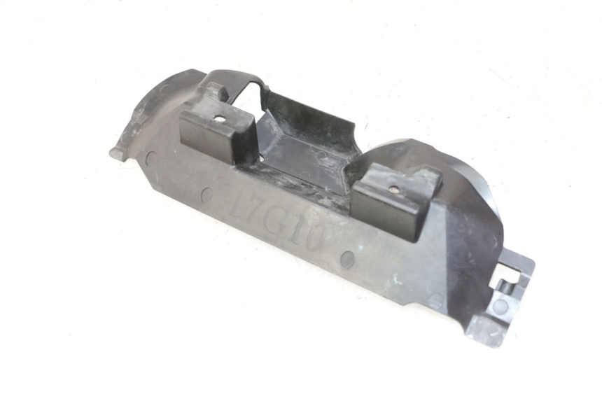 photo de FRONT MIDDLE PANEL SUZUKI SV S 650 (2003 - 2009)