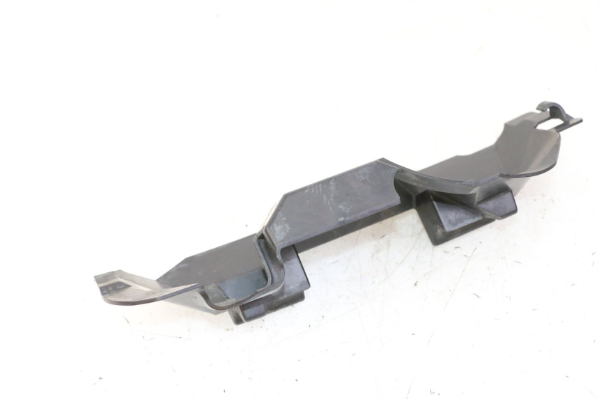 photo de FRONT MIDDLE PANEL SUZUKI SV S 650 (2003 - 2009)