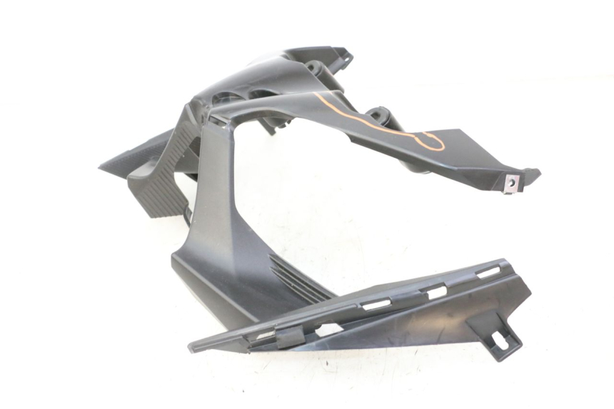 photo de FRONT MIDDLE PANEL YAMAHA XMAX X-MAX 125 (2021 - 2025)