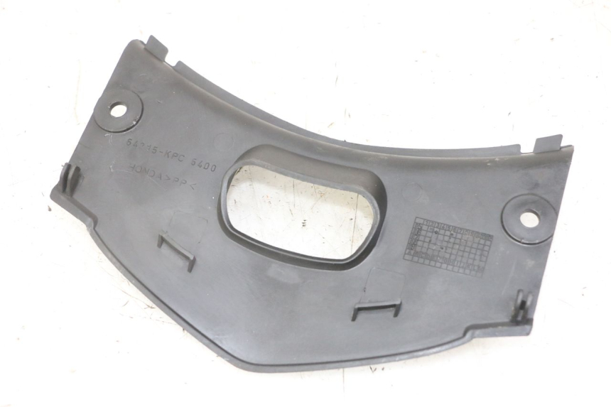 photo de FRONT FAIRING JOINING HONDA XLV VARADERO 125 (2000 - 2006)
