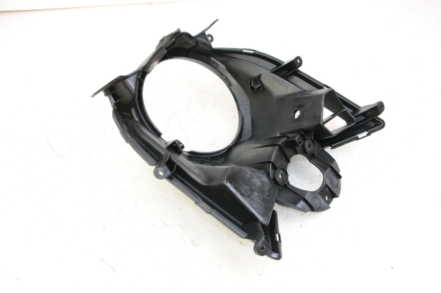 photo de FRONT MIDDLE PANEL YAMAHA BW'S BWS 125 (2010 - 2013)