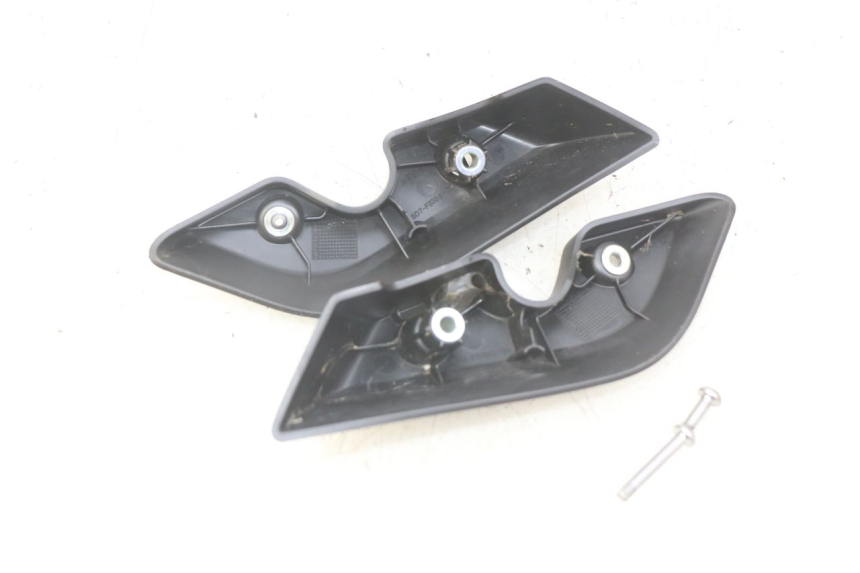 photo de FRONT FAIRING JUNCTION YAMAHA MT ABS 125 (2014 - 2018)