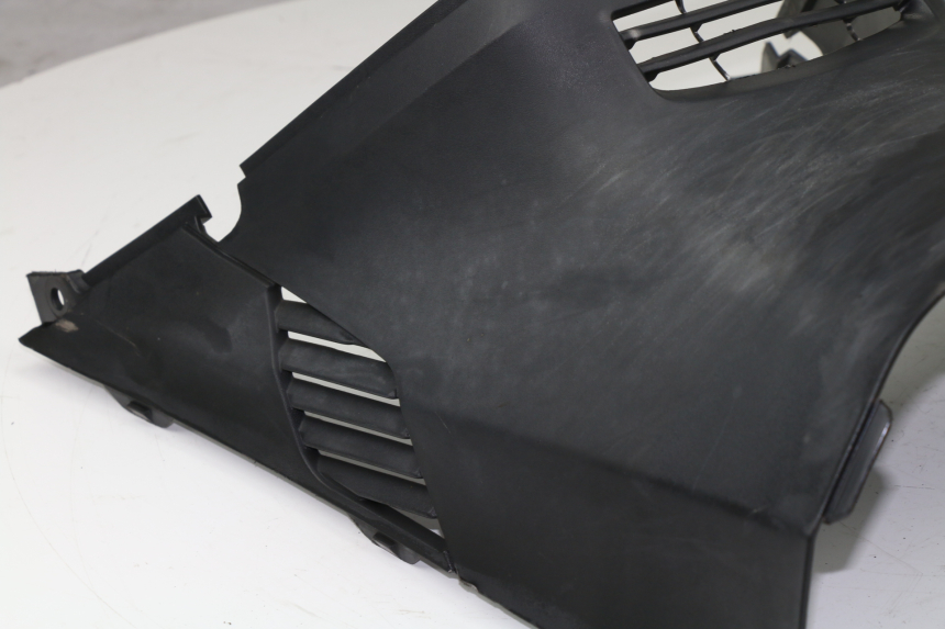 photo de MIDDLE FLOOR PANEL SUZUKI AN BURGMAN 400 (1999 - 2005)