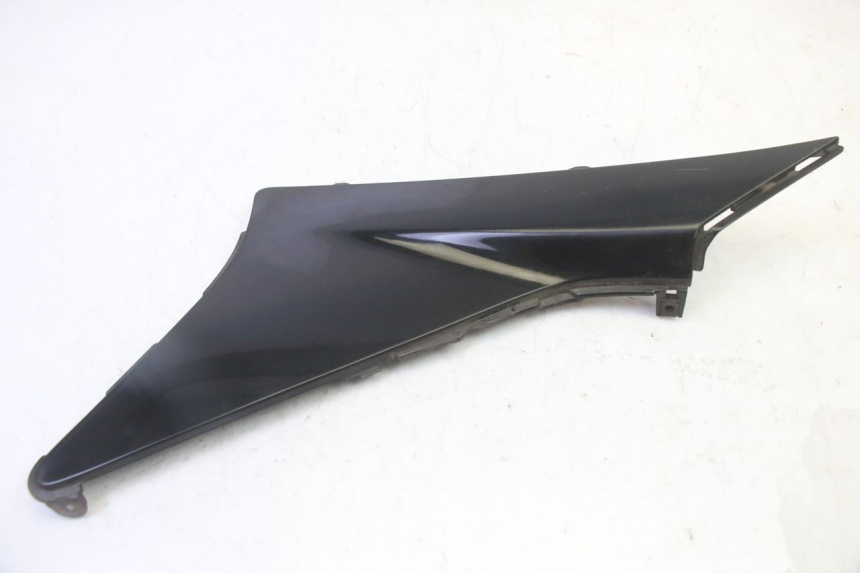 photo de RIGHT MIDDLE FLOOR PANEL HONDA FES S-WING SWING ABS 125 (2007 - 2015)