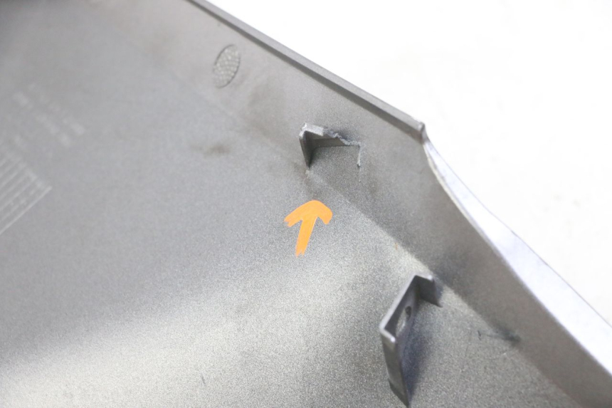 photo de RIGHT FOOTPEG JUNCTION HONDA FORZA ABS 300 (2013 - 2019)