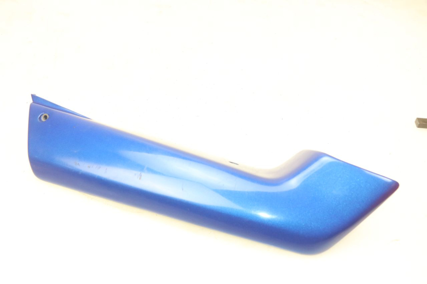 photo de RIGHT FOOTREST BRACKET PEUGEOT FOX 50 (1995 - 2003)