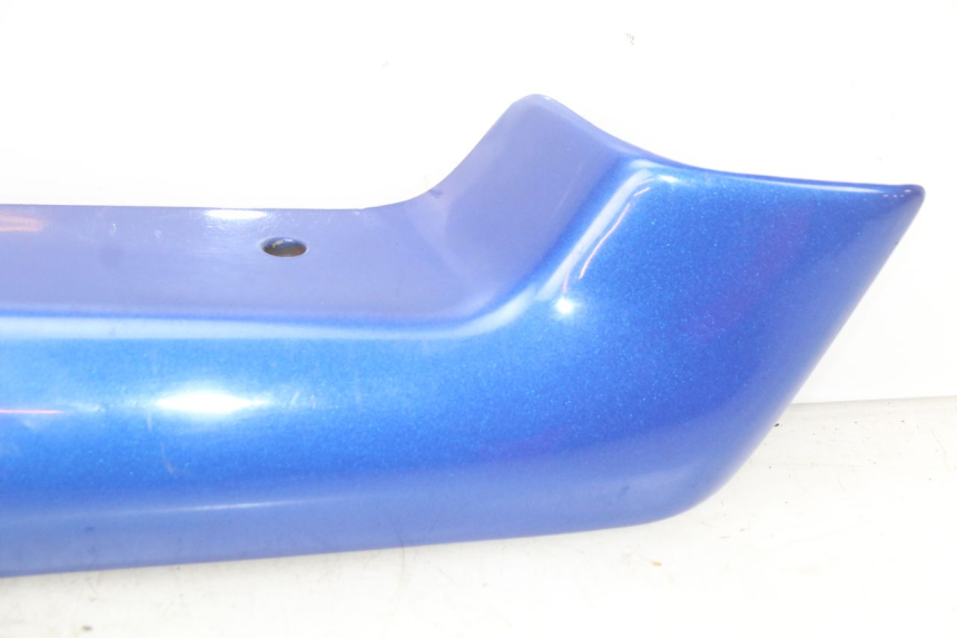 photo de RIGHT FOOTREST BRACKET PEUGEOT FOX 50 (1995 - 2003)