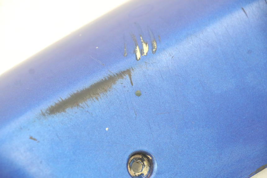 photo de RIGHT FOOTREST BRACKET PEUGEOT FOX 50 (1995 - 2003)
